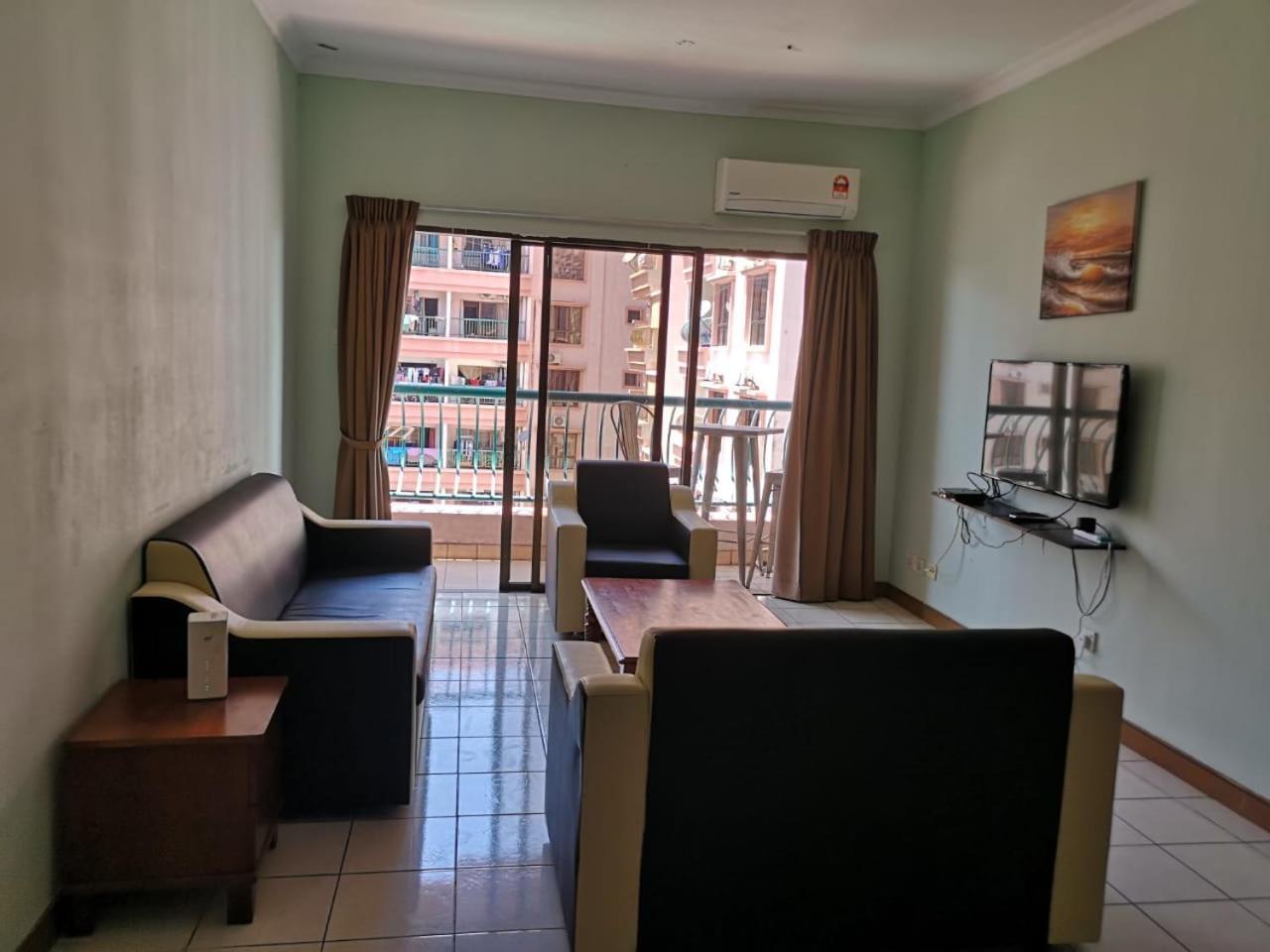 Marina Court Kk City Homestay Kota Kinabalu Ngoại thất bức ảnh