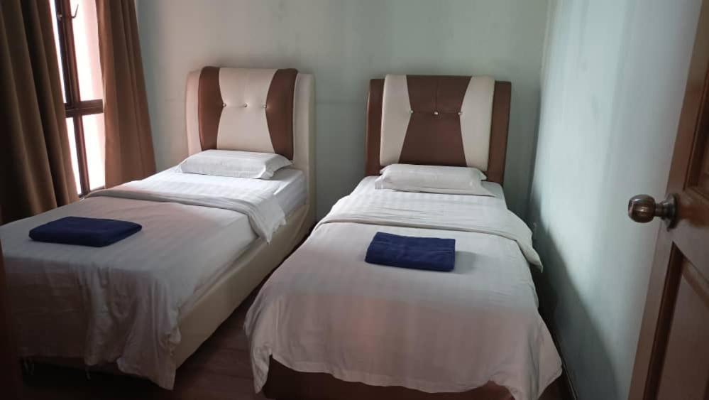 Marina Court Kk City Homestay Kota Kinabalu Ngoại thất bức ảnh