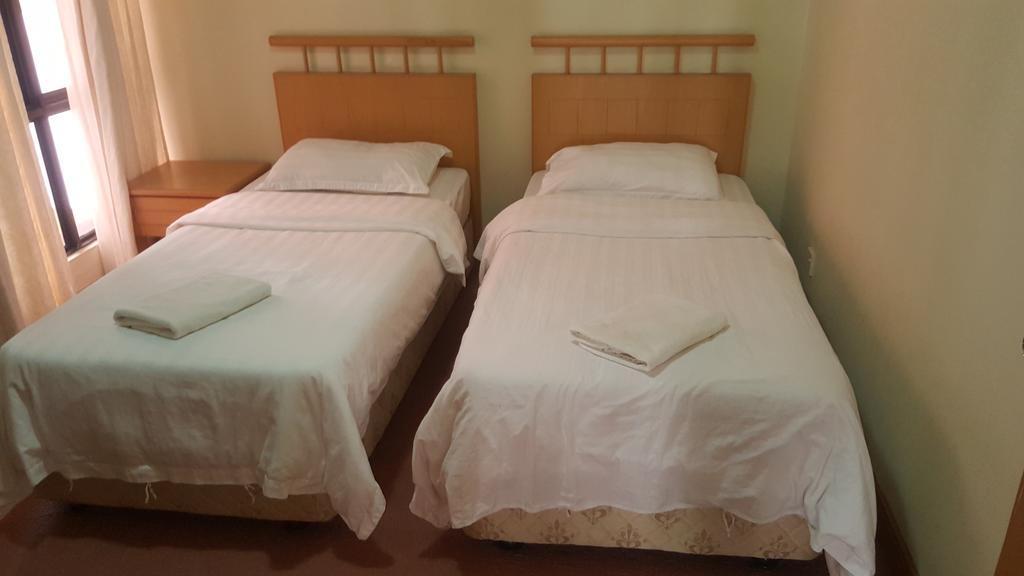 Marina Court Kk City Homestay Kota Kinabalu Ngoại thất bức ảnh